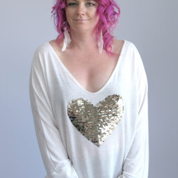 Gold Heart Metallic White V-Neck Kimono Sweater. ONE Size (M-XL)